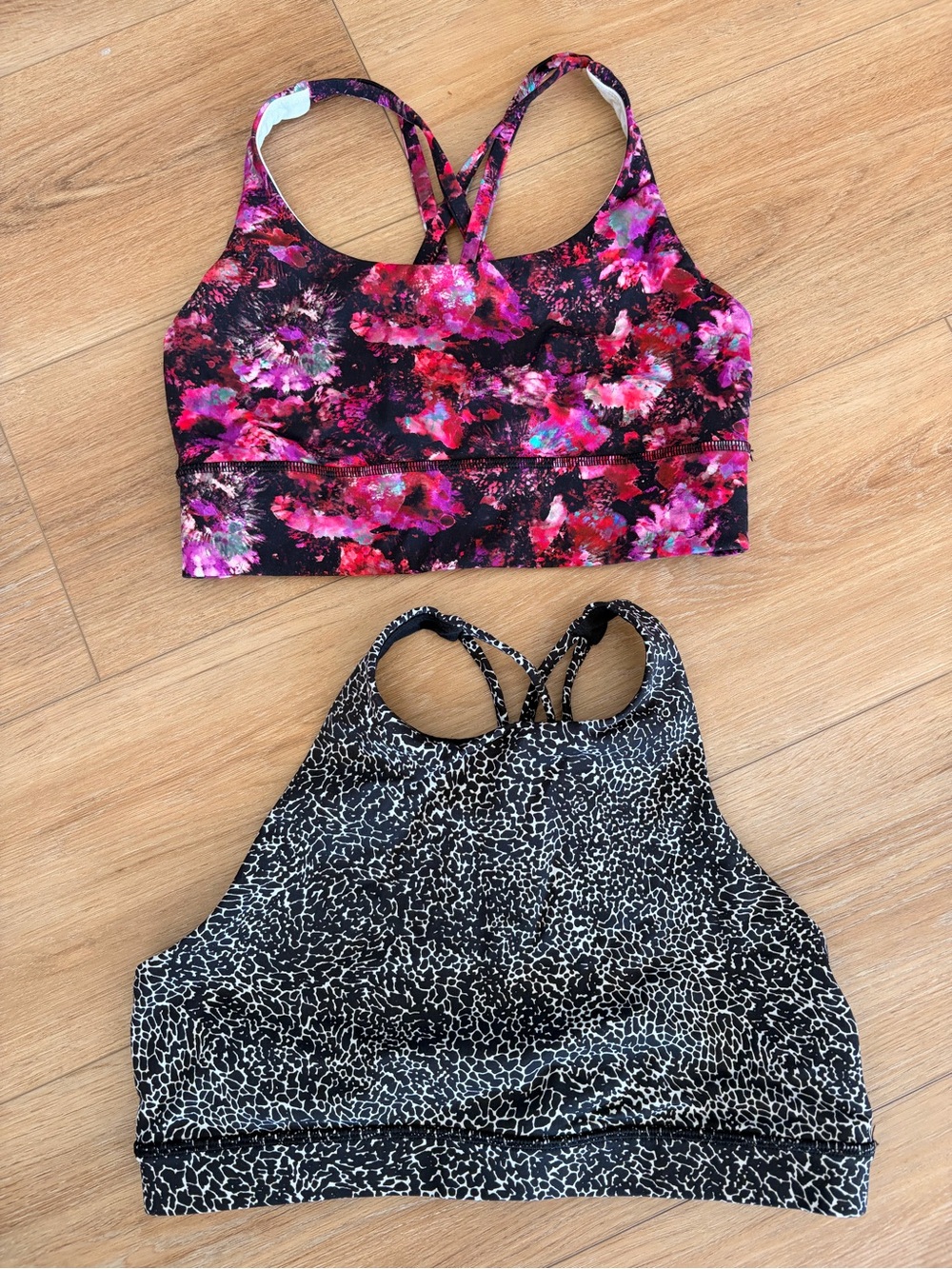 Lululemon bundle - Picture 2 of 7